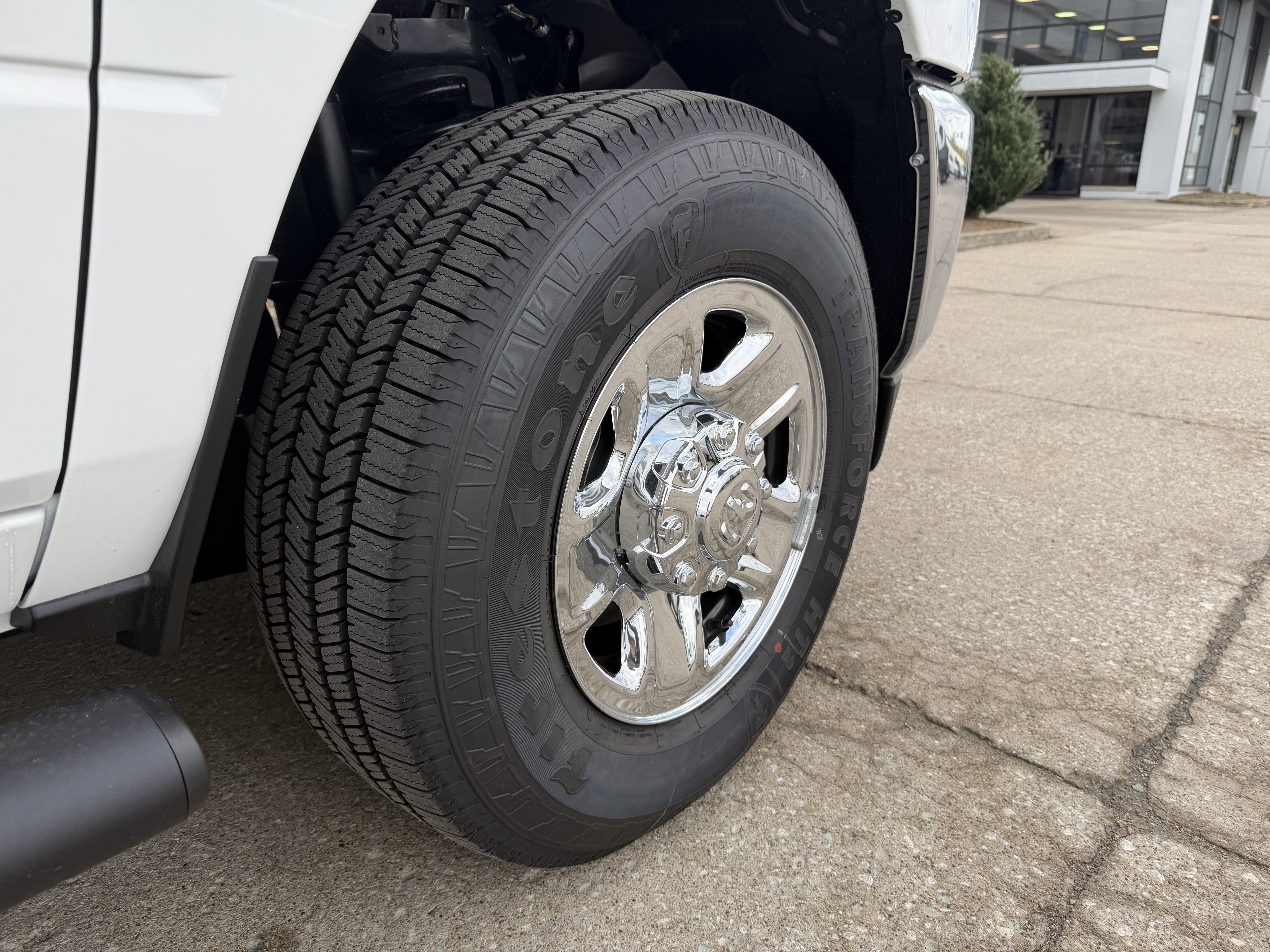 New 2026 RAM 2500 Tradesman AWD/4WD image 24