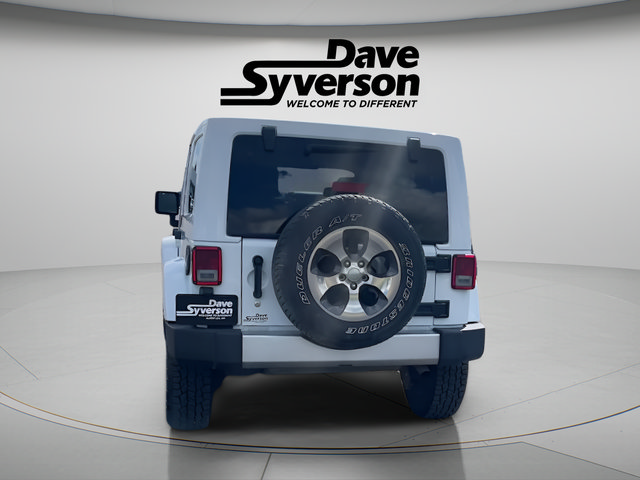 Used 2018 Jeep Wrangler Unlimited Sahara AWD/4WD image 6