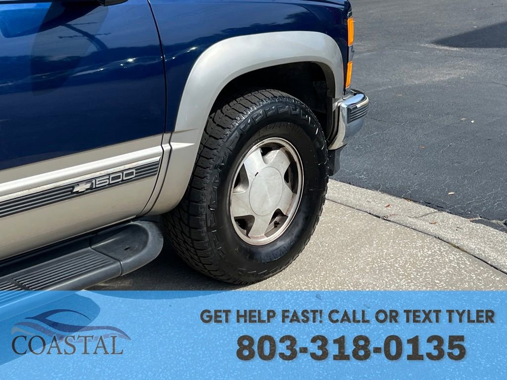 Used 1999 Chevrolet Suburban 4WD w/ Preferred Equipment Group 3 image 21