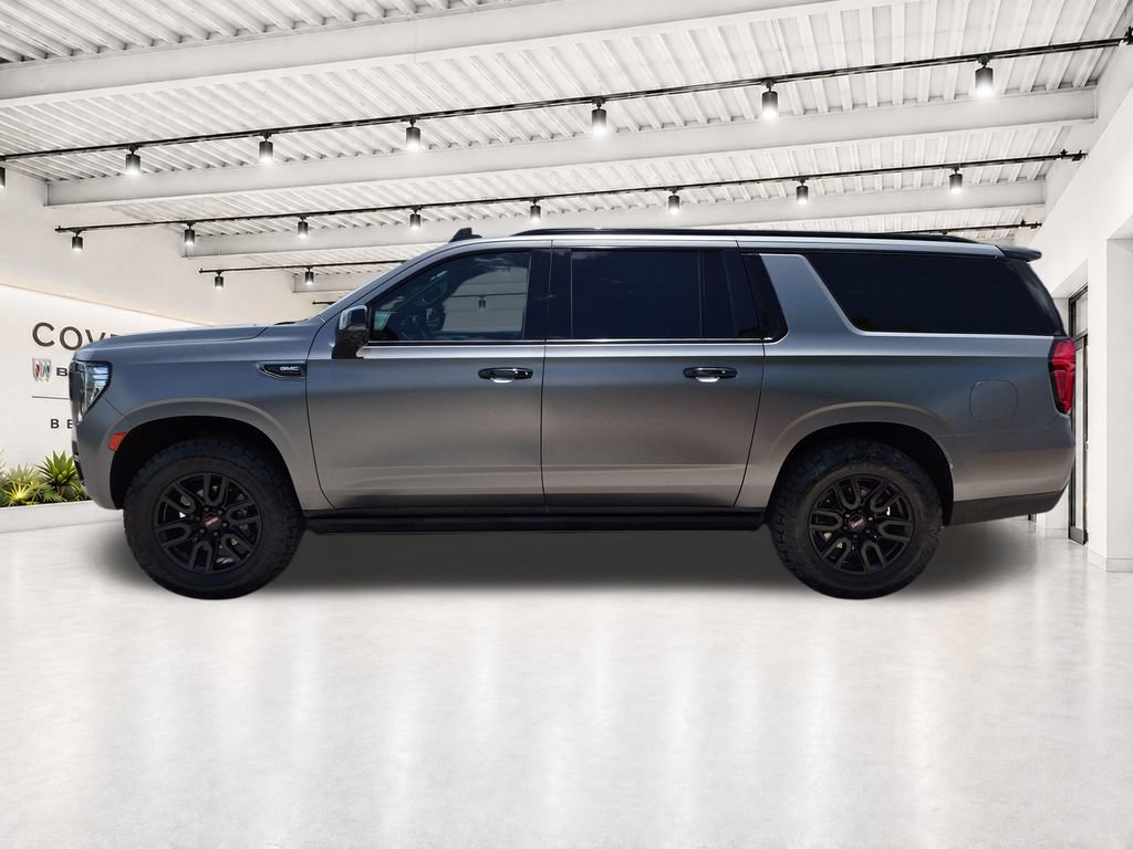 Used 2023 GMC Yukon XL AT4 w/ AT4 Premium Package AWD/4WD image 7