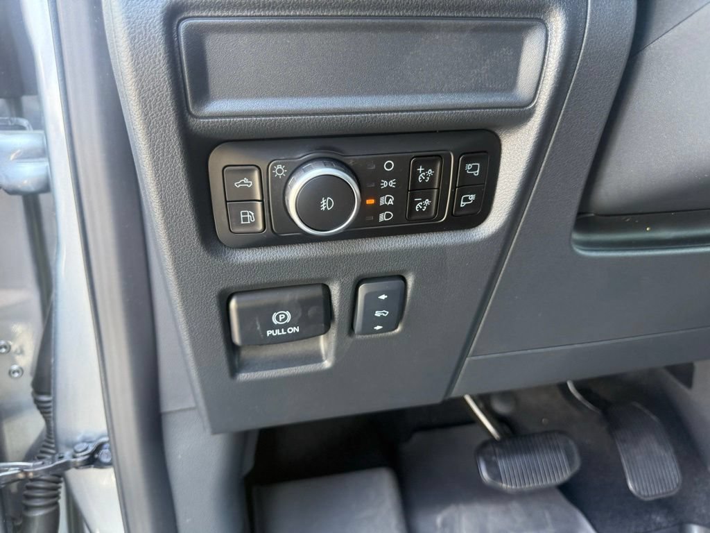 New 2025 Ford F150 Platinum w/ Equipment Group 702A High AWD/4WD image 17