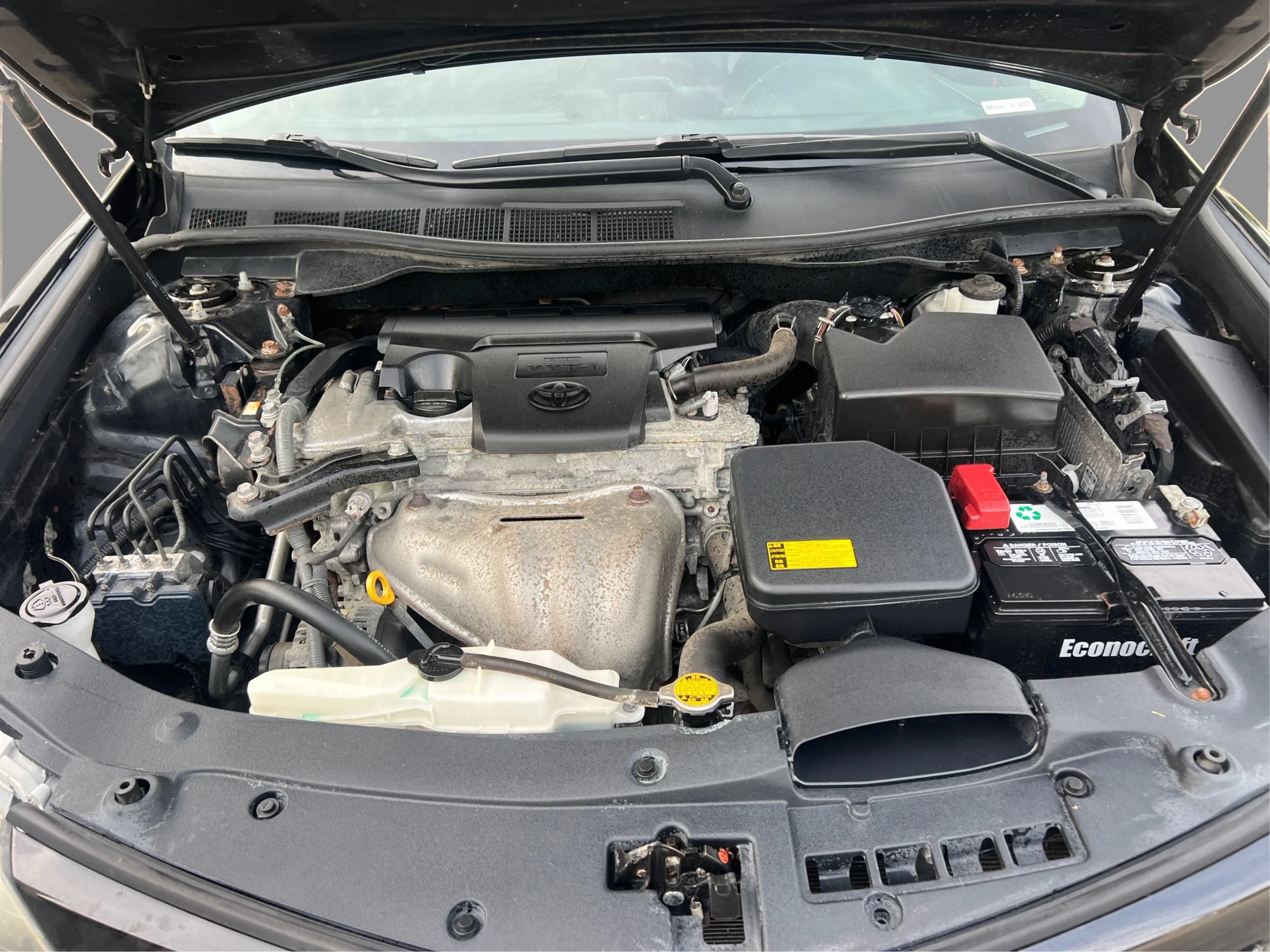Used 2012 Toyota Camry SE FWD image 24