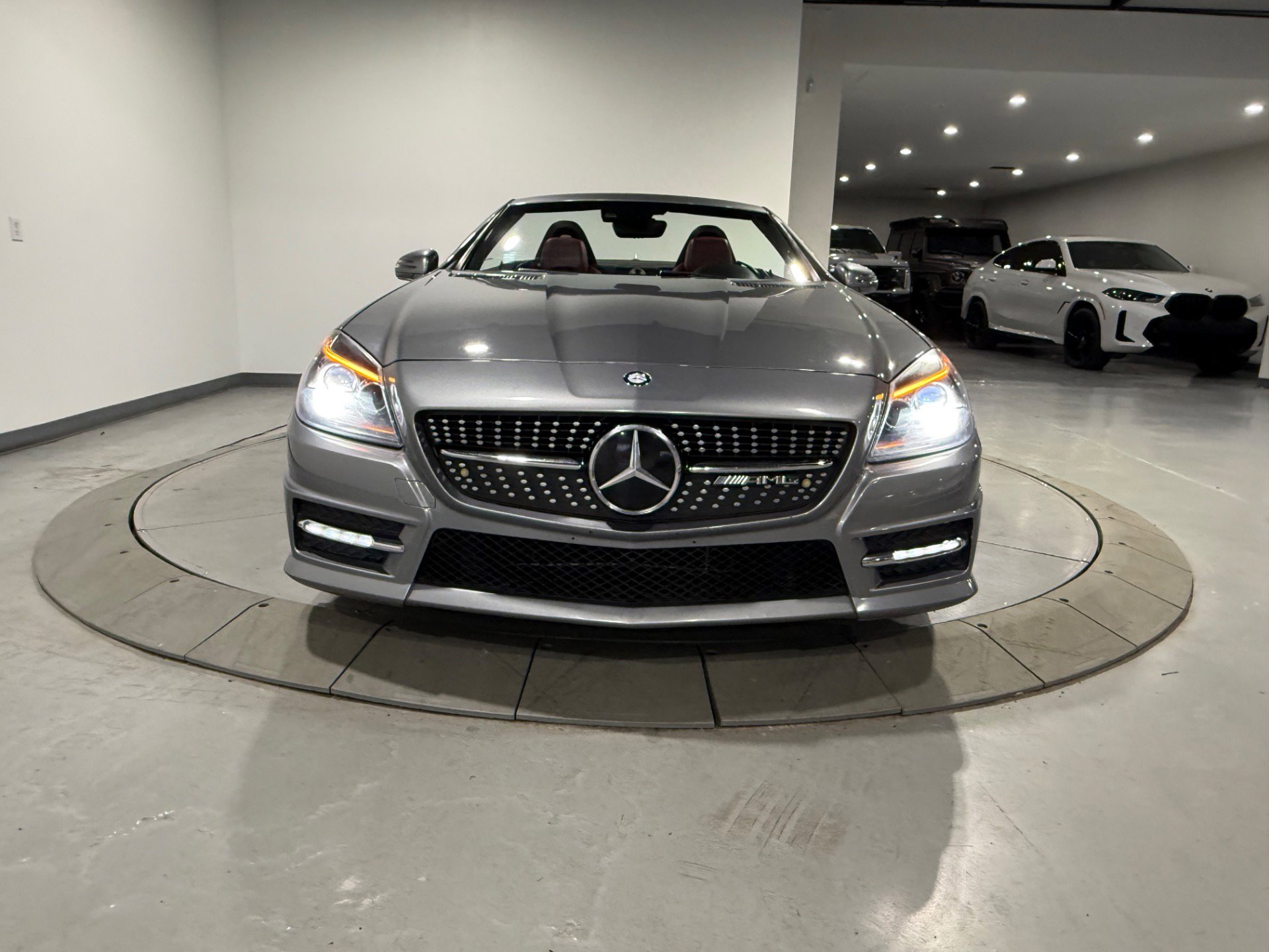 Used 2015 Mercedes-Benz SLK 350 image 7