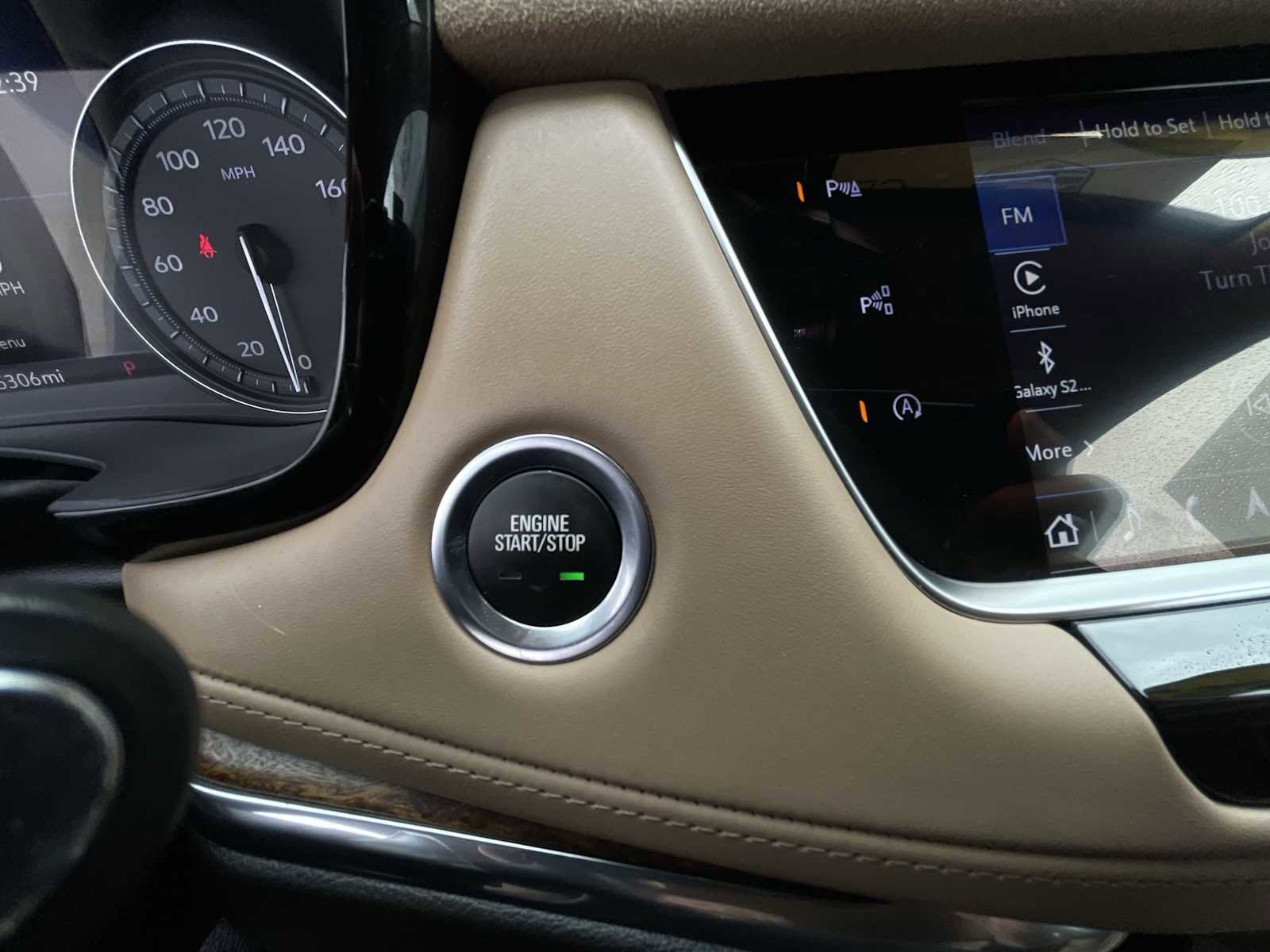 Used 2023 Cadillac XT5 Sportv w/ Platinum Package image 16