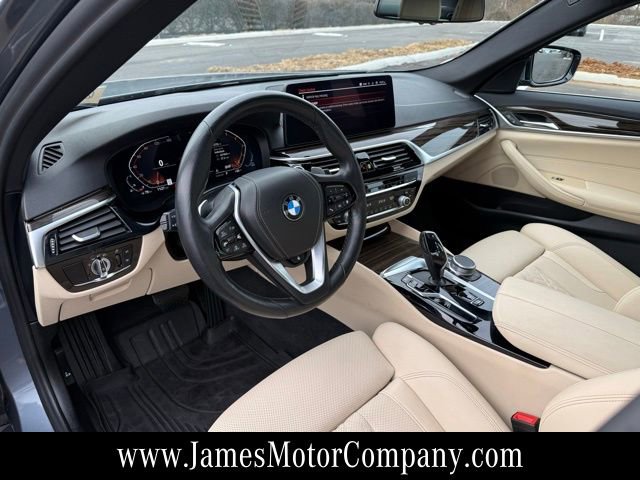 Used 2021 BMW 530i xDrive image 10