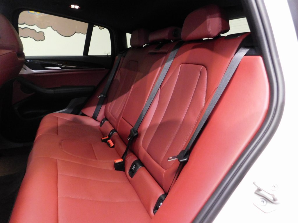 Used 2023 BMW X4 xDrive30i image 78