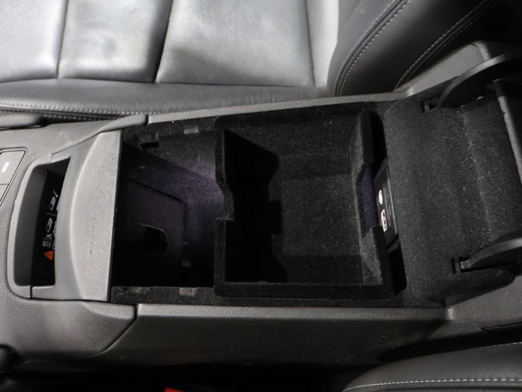 Used 2021 Cadillac XT6 Premium Luxury image 34