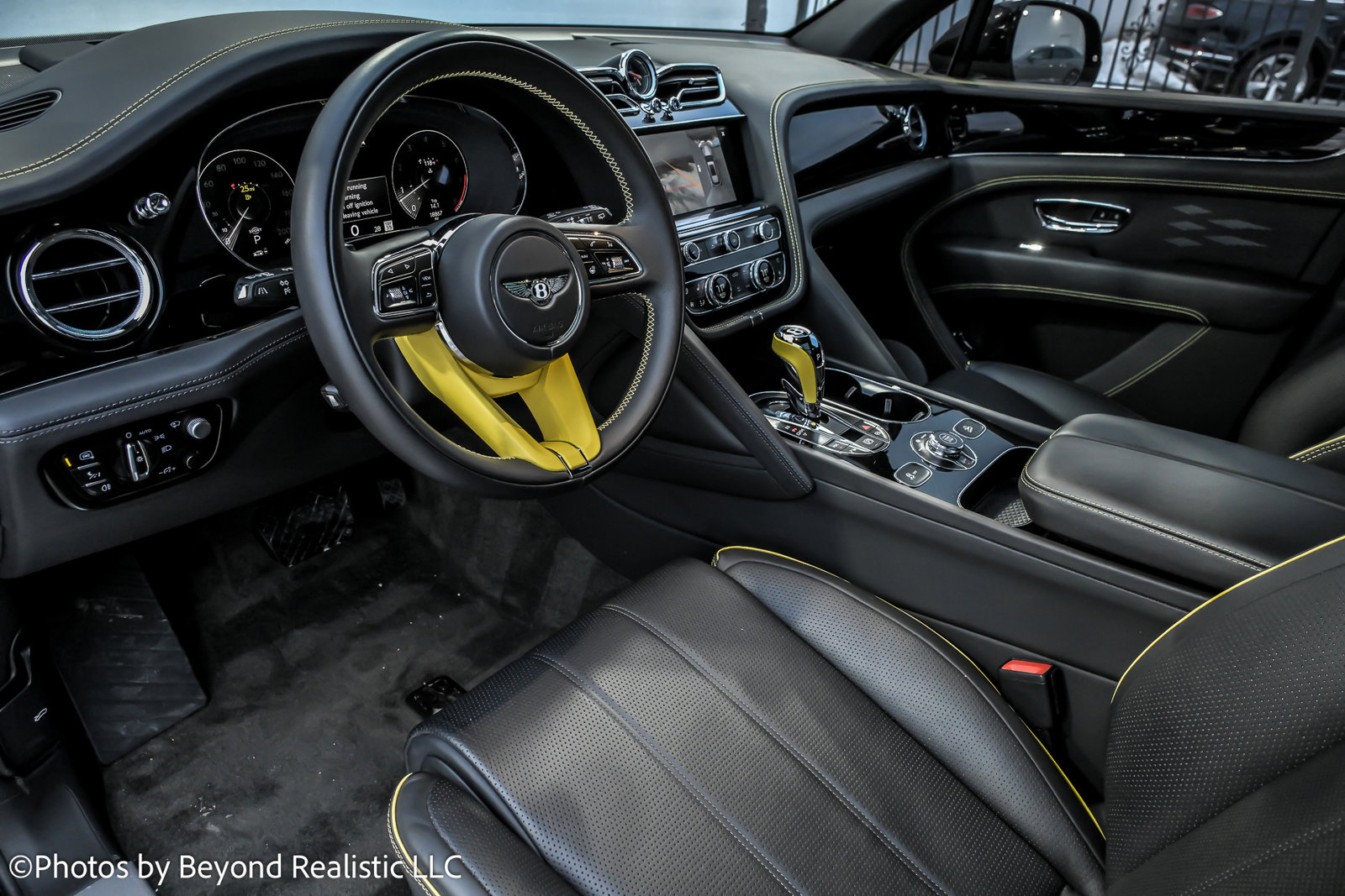 Certified 2023 Bentley Bentayga Extended Wheelbase image 23