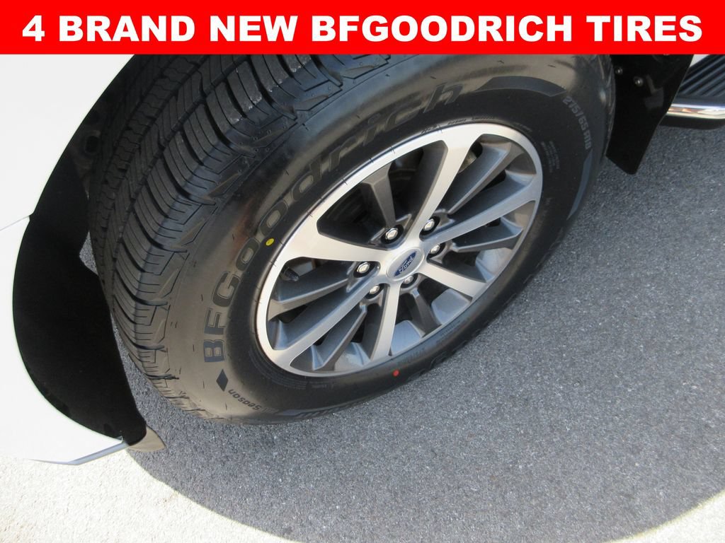 Used 2020 Ford Expedition Max XLT w/ Equipment Group 202A AWD/4WD image 4
