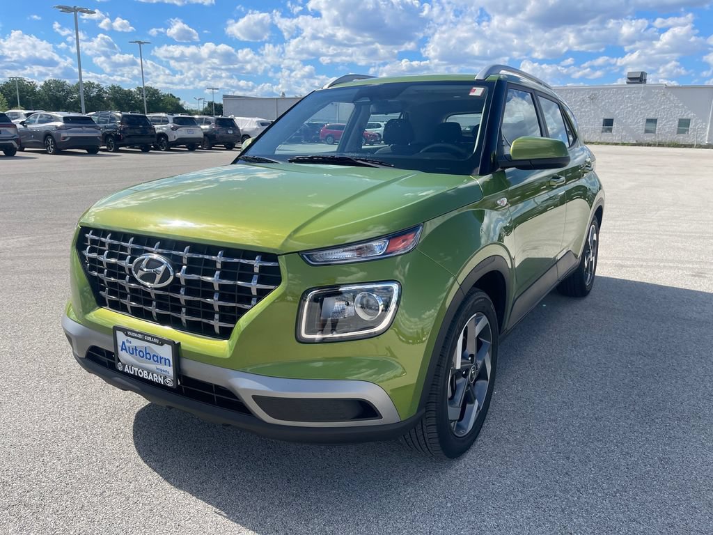 Used 2023 Hyundai Venue SEL w/ Cargo Package