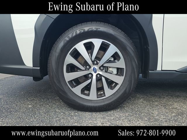 Used 2025 Subaru Outback Premium image 27