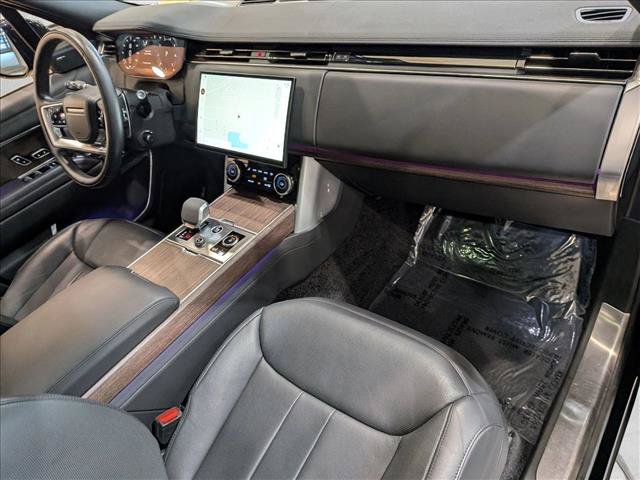 Used 2023 Land Rover Range Rover Long Wheelbase SE AWD/4WD image 24
