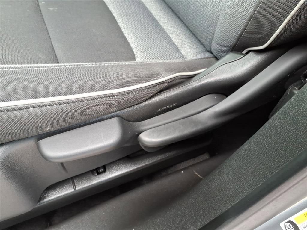 Used 2024 Chevrolet TrailBlazer LT w/ LT Cold Weather Package image 19