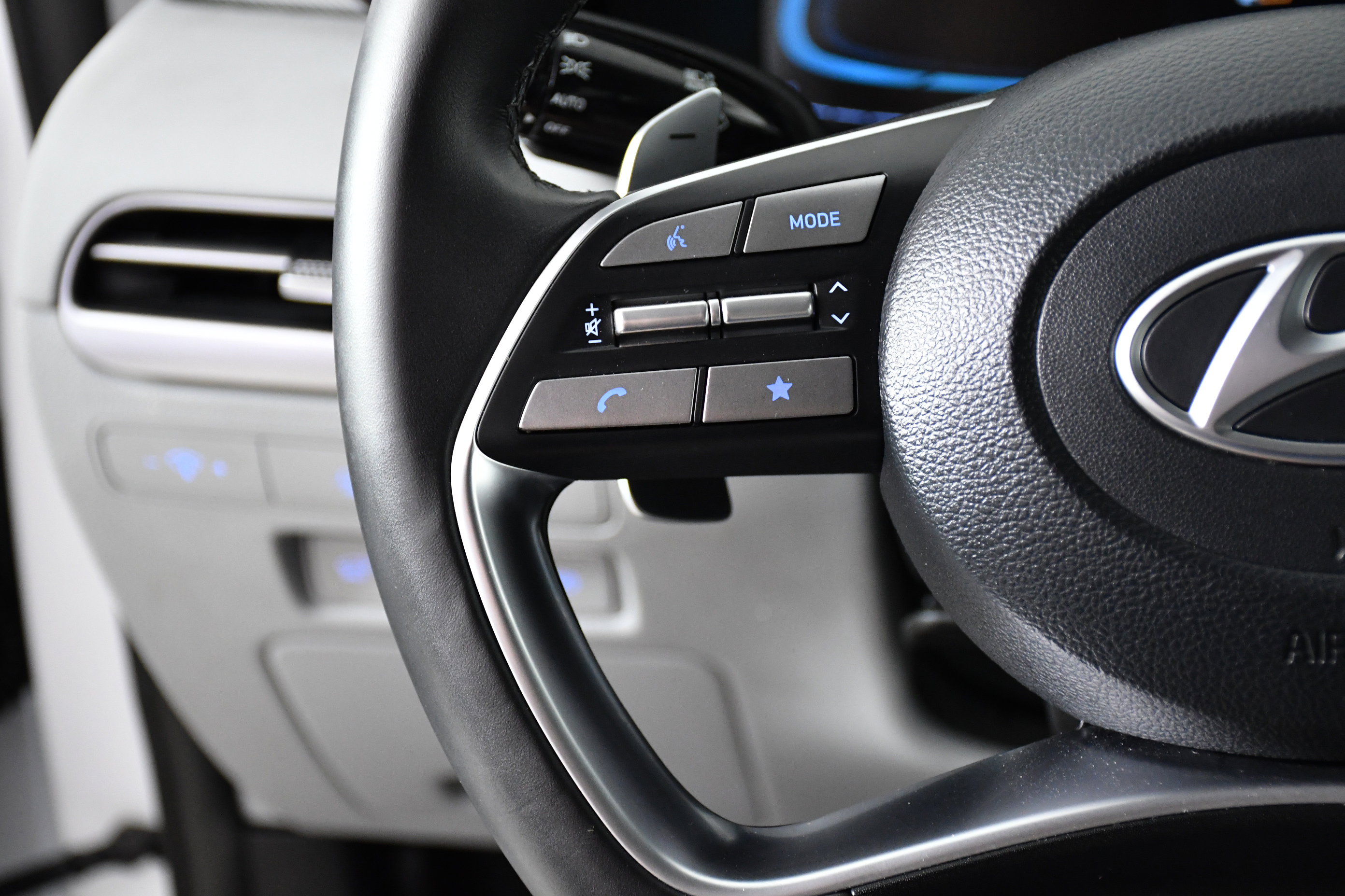 Used 2023 Hyundai Palisade SEL image 11