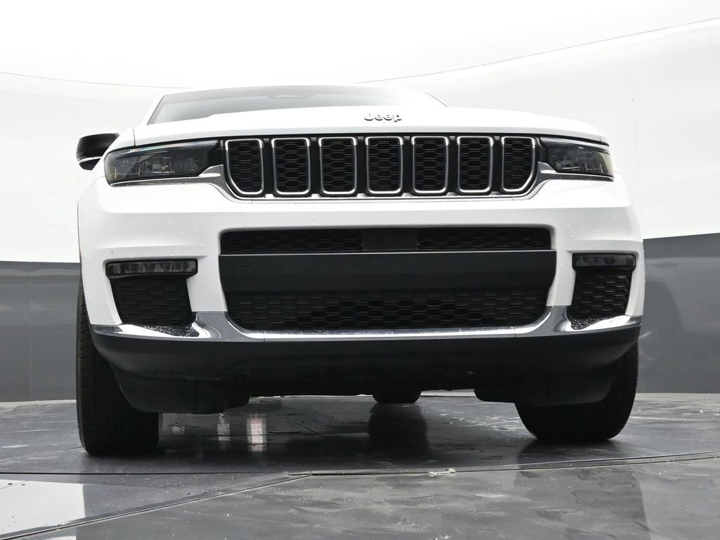 Used 2021 Jeep Grand Cherokee L Limited image 27