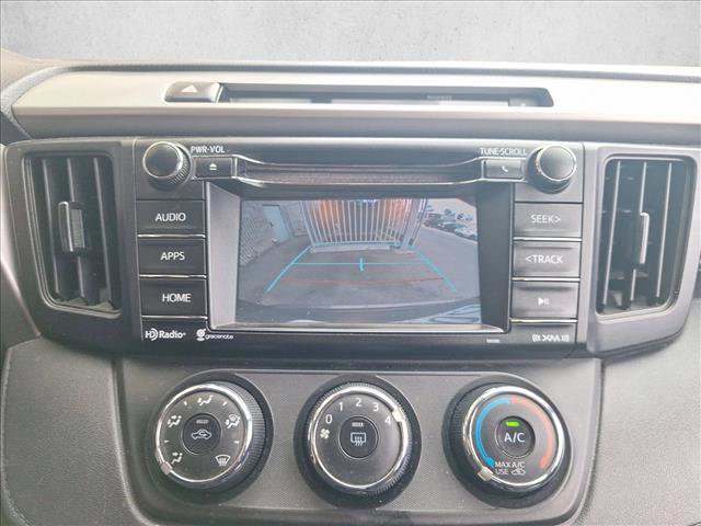 Used 2016 Toyota RAV4 LE image 14