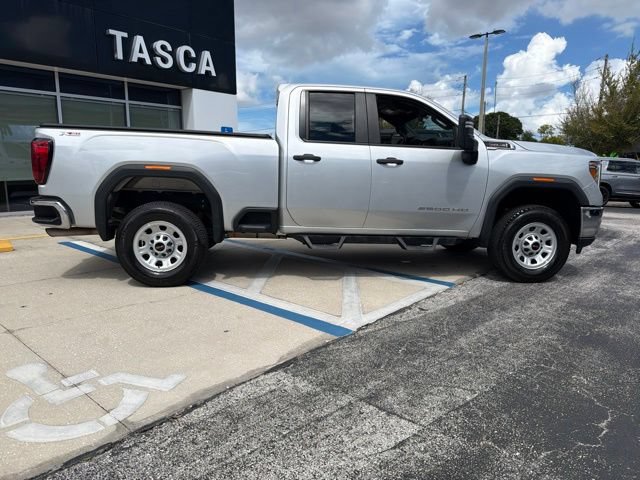 Used 2023 GMC Sierra 2500 Pro w/ Convenience Package AWD/4WD image 8