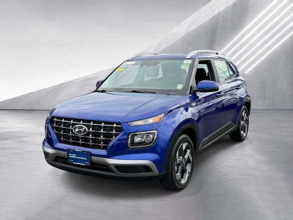 Certified 2023 Hyundai Venue SEL w/ Cargo Package FWD image 4