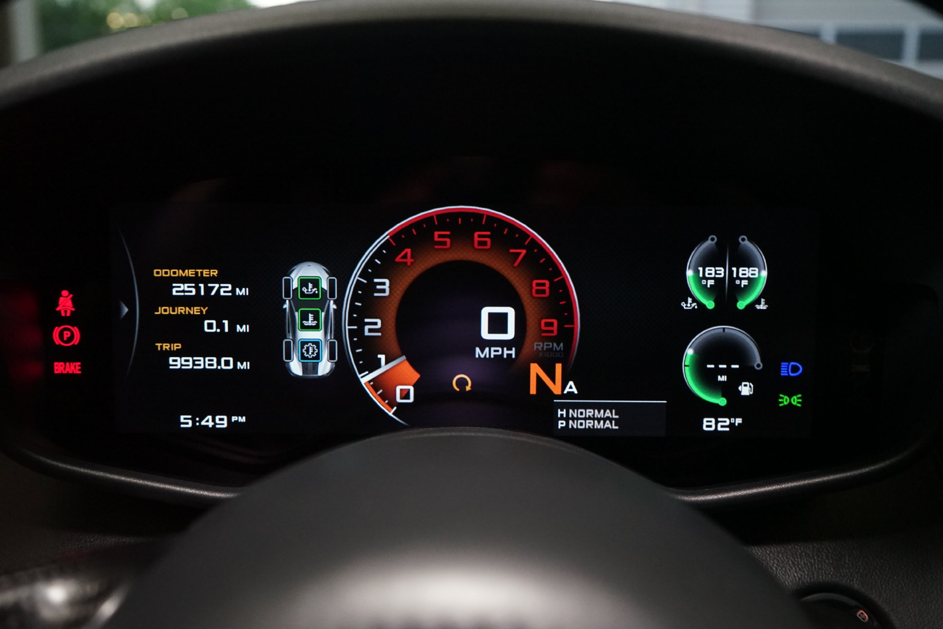 Used 2017 McLaren 570S Coupe RWD image 19