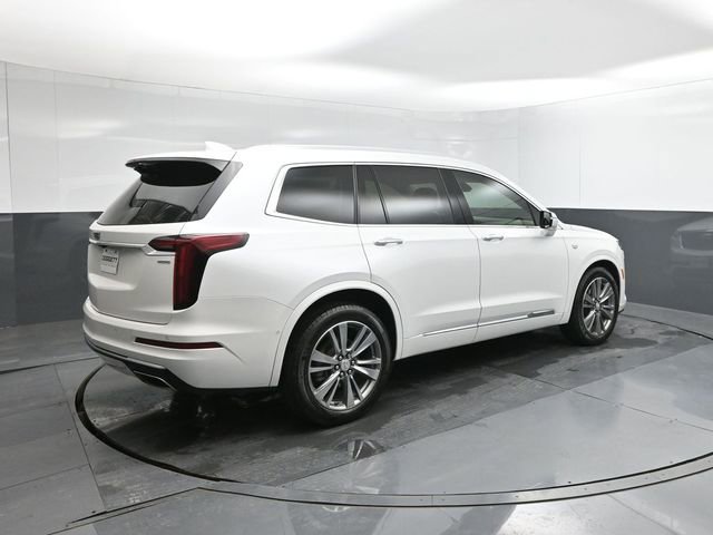 Used 2021 Cadillac XT6 Premium Luxury image 11