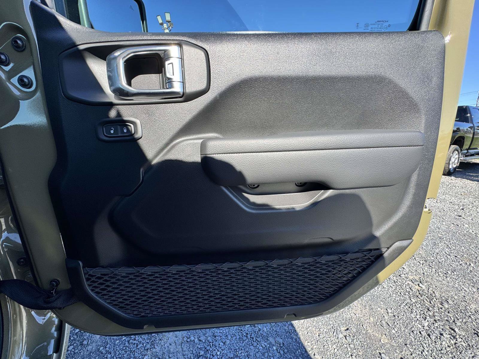 New 2025 Jeep Wrangler Sport AWD/4WD image 16