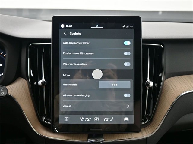 New 2026 Volvo XC60 B5 Core w/ Climate Package image 19