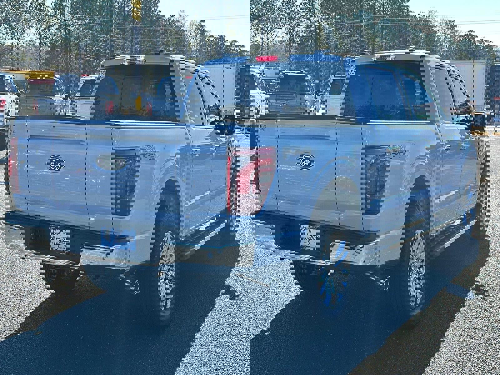 New 2025 Ford F150 Lariat w/ Equipment Group 502A High image 40