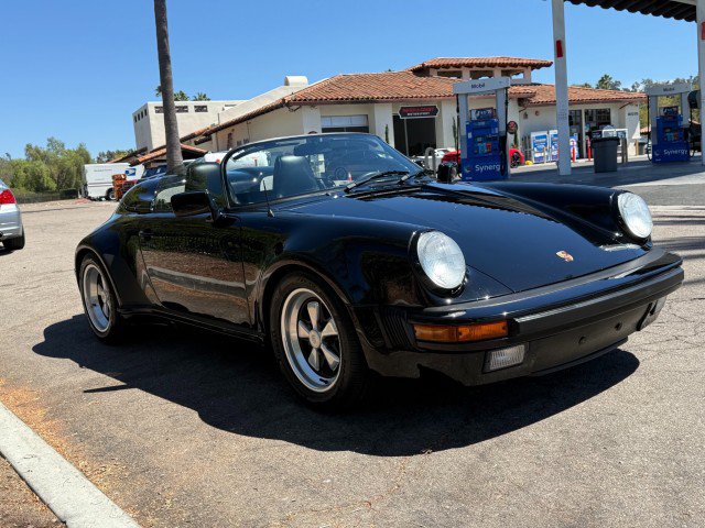 Used 1989 Porsche 911 Speedster RWD image 6