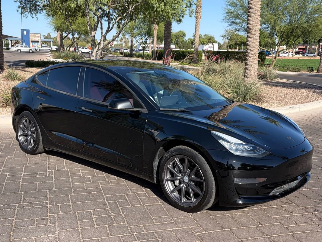Used 2018 Tesla Model 3 Mid Range