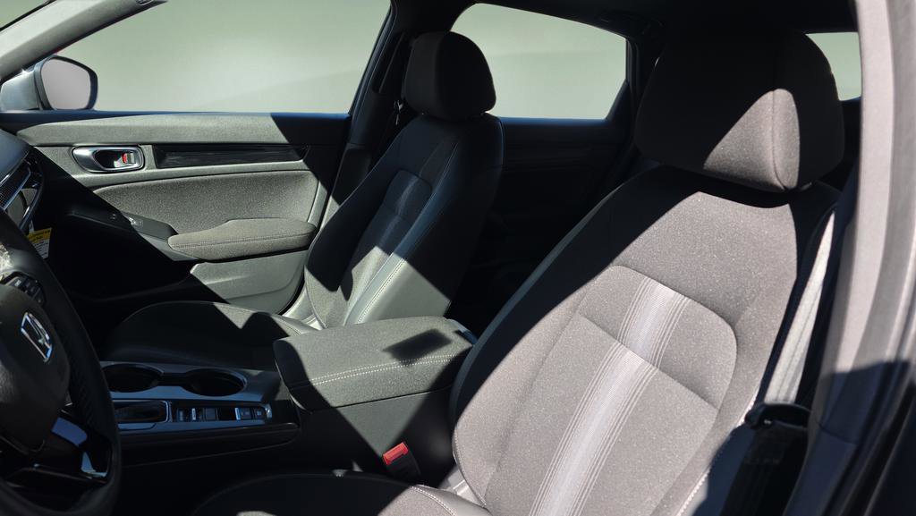 Used 2025 Honda Civic Sport image 10