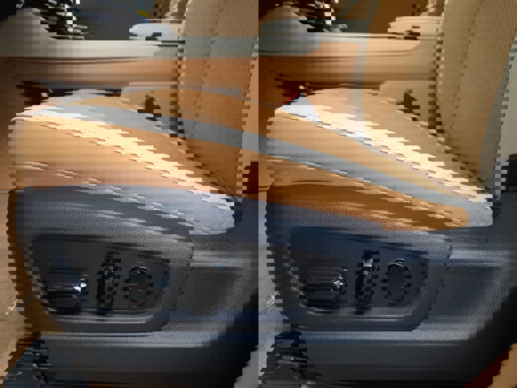 New 2026 Lexus RZ 450e 450e Premium image 29