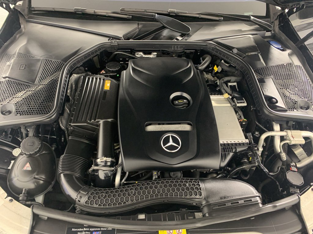 Used 2017 Mercedes-Benz C 300 Sedan image 11