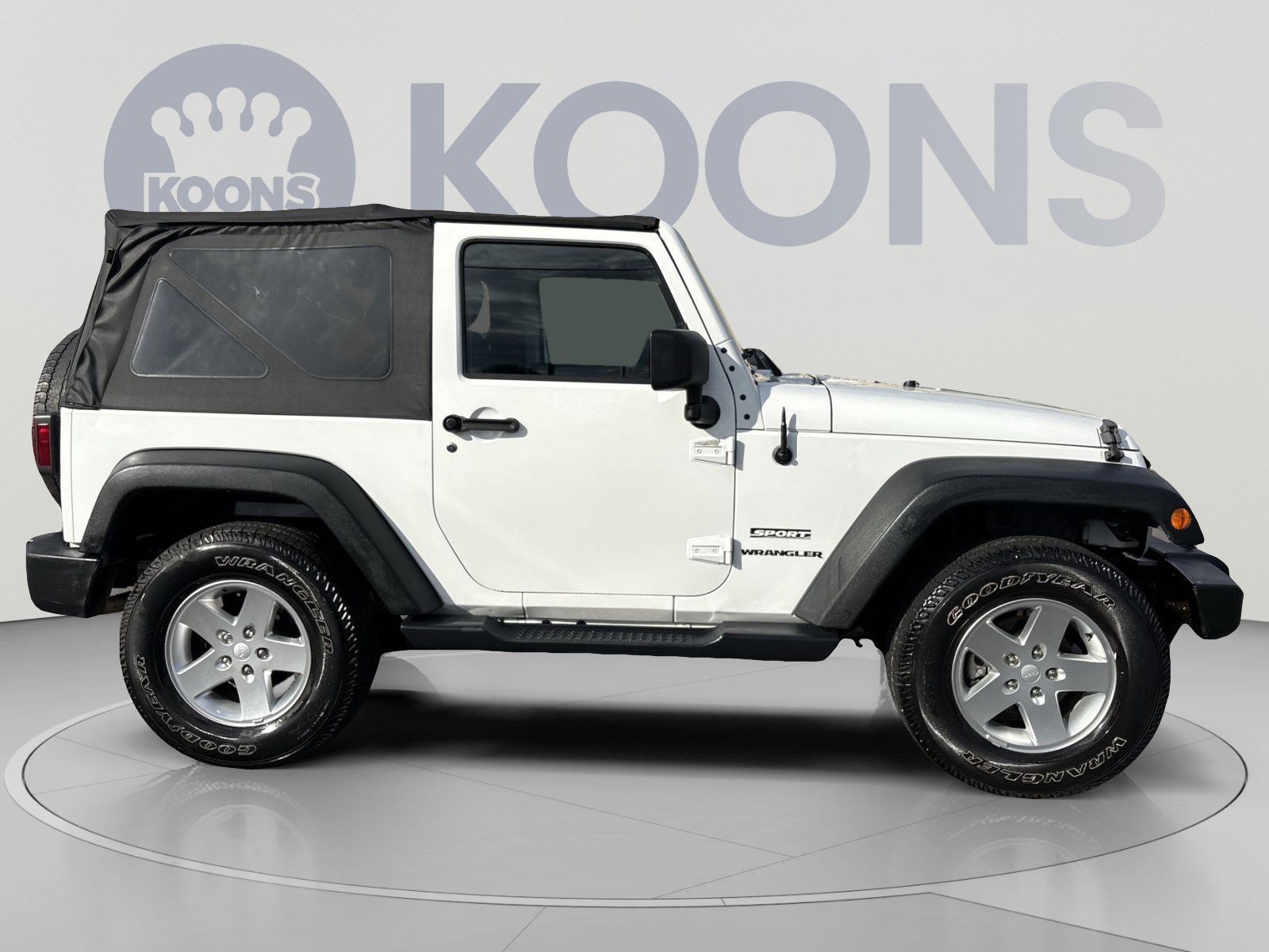 Used 2013 Jeep Wrangler Sport AWD/4WD image 8