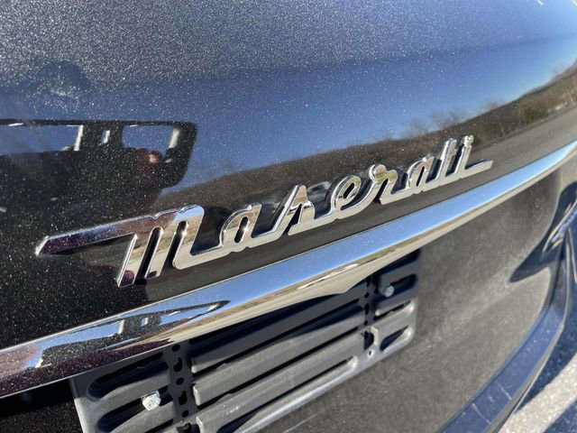 Used 2021 Maserati Levante image 11