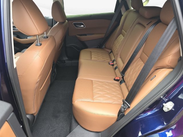 New 2026 Nissan Rogue Platinum AWD/4WD image 14