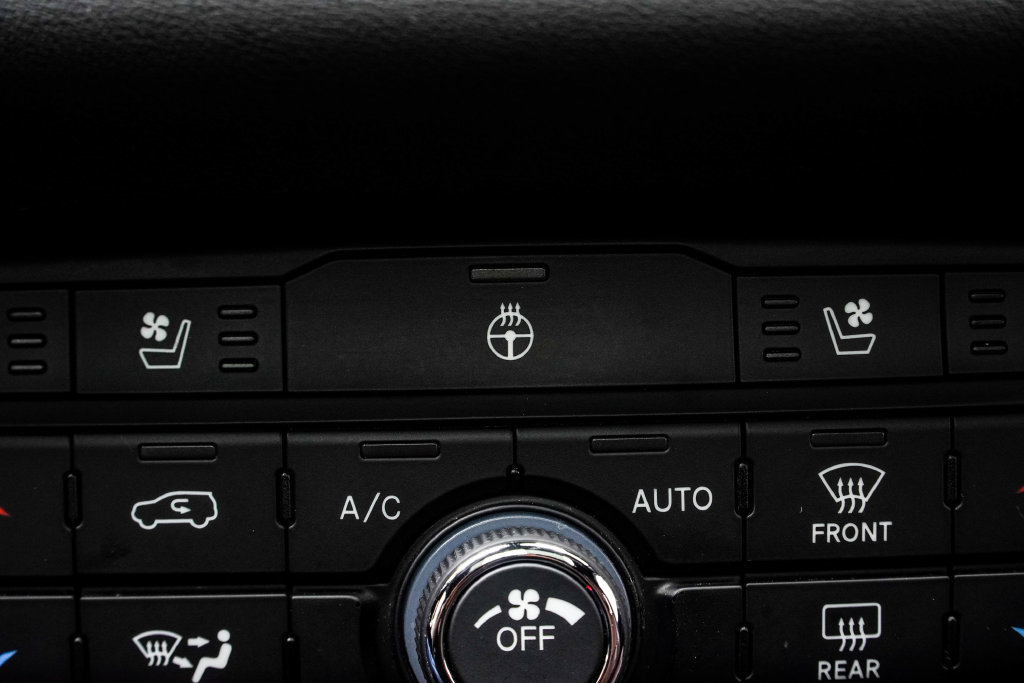 Used 2023 Dodge Durango GT AWD/4WD image 27