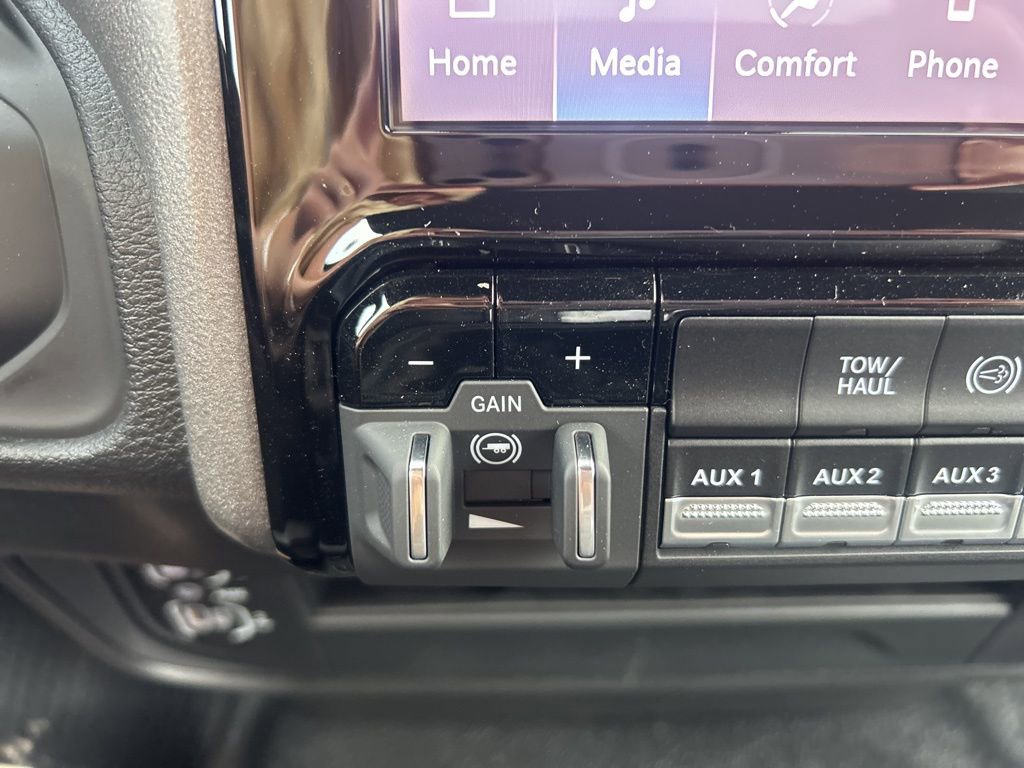 New 2025 RAM 5500 Tradesman AWD/4WD image 23