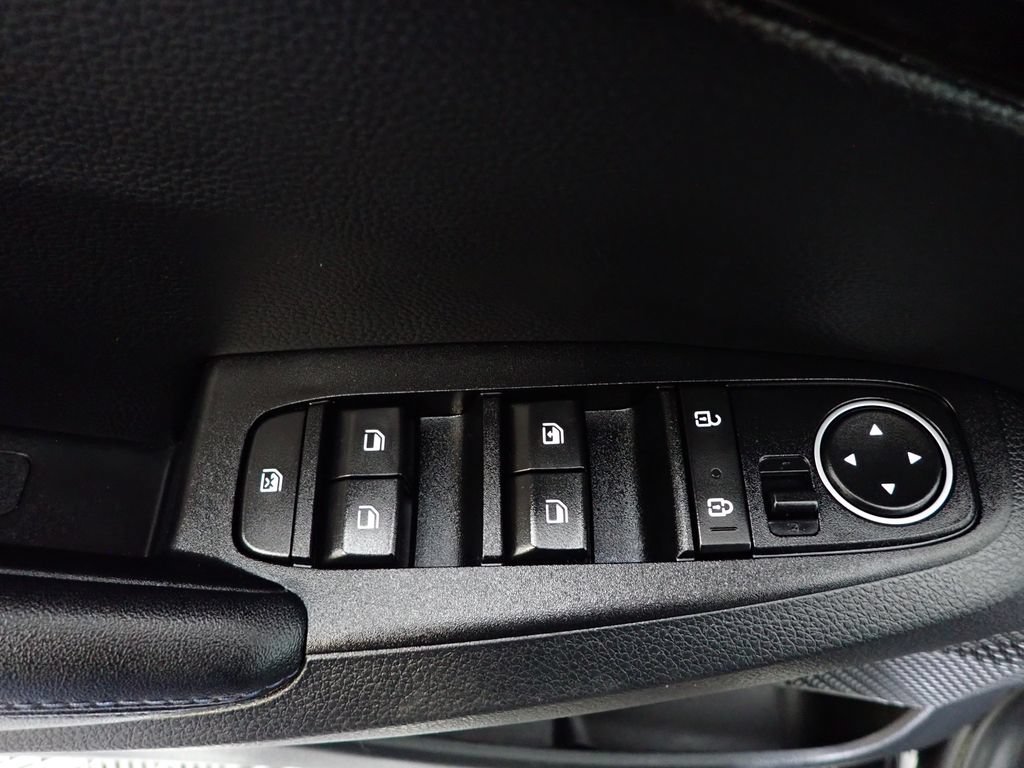 Used 2023 Kia Seltos S AWD/4WD image 19