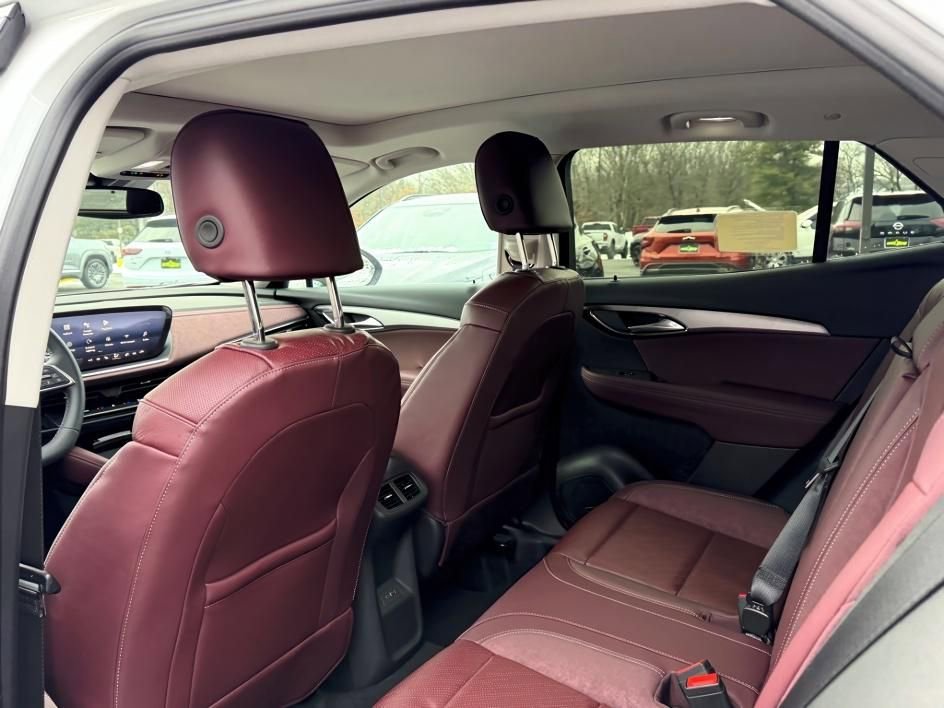 New 2026 Buick Envision Sport Touring image 8