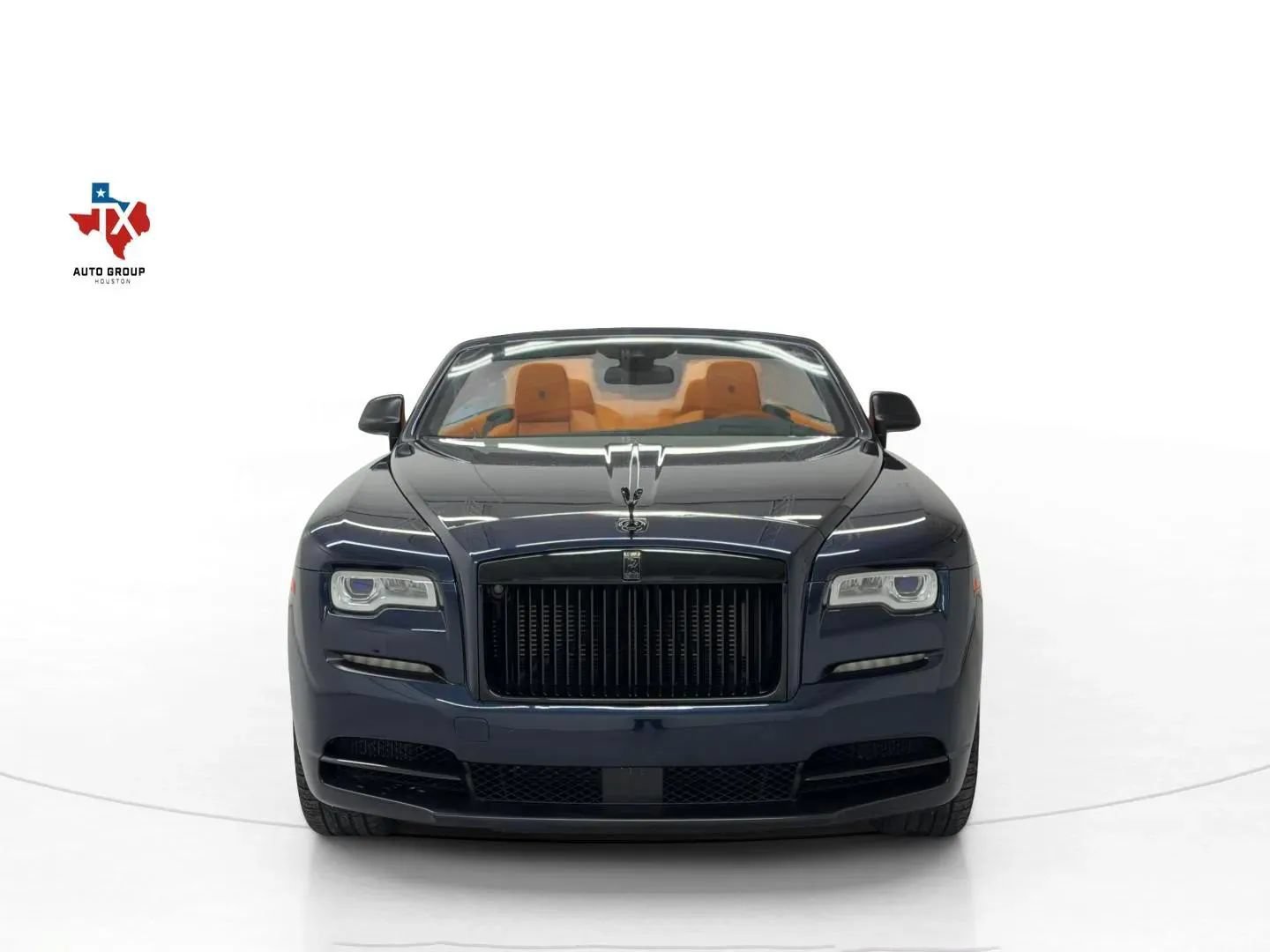 Used 2017 Rolls-Royce Dawn RWD image 57