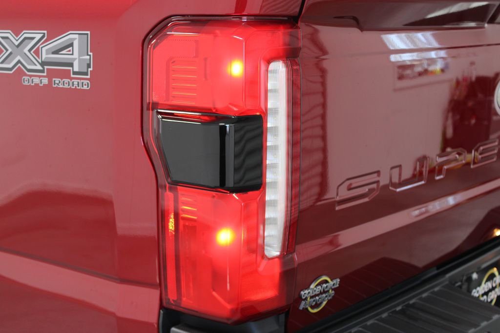 New 2026 Ford F250 Lariat w/ Black Appearance Package image 63