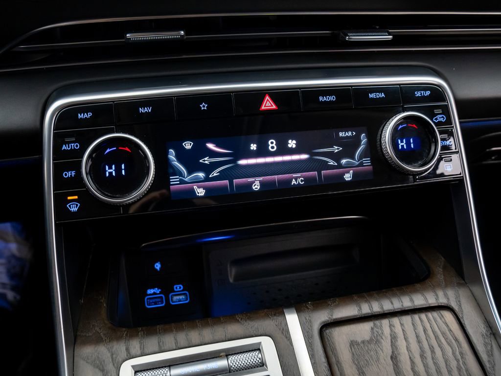 Used 2024 Genesis GV80 2.5T image 21