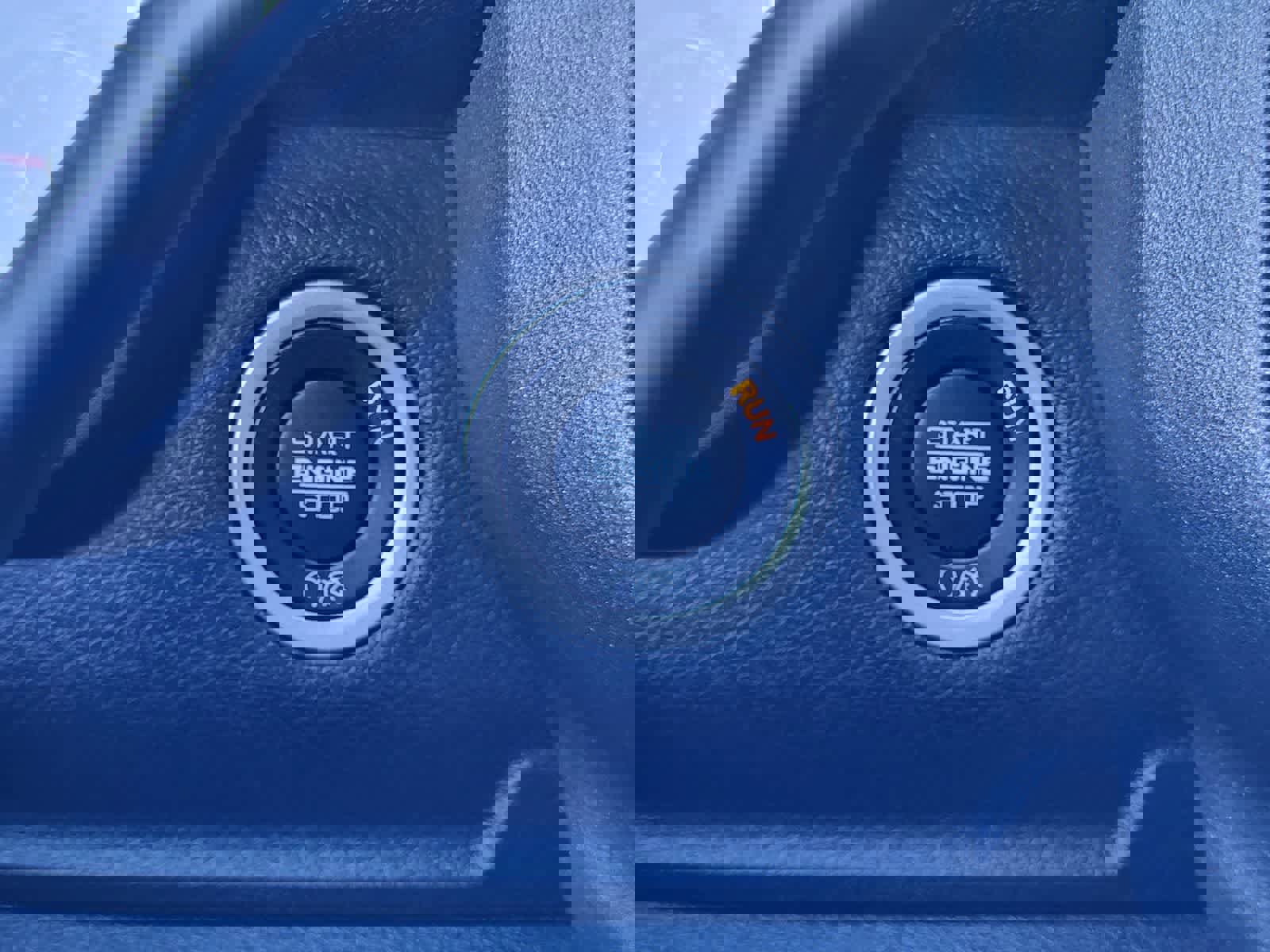 Used 2024 RAM 2500 Tradesman w/ Chrome Appearance Group image 19