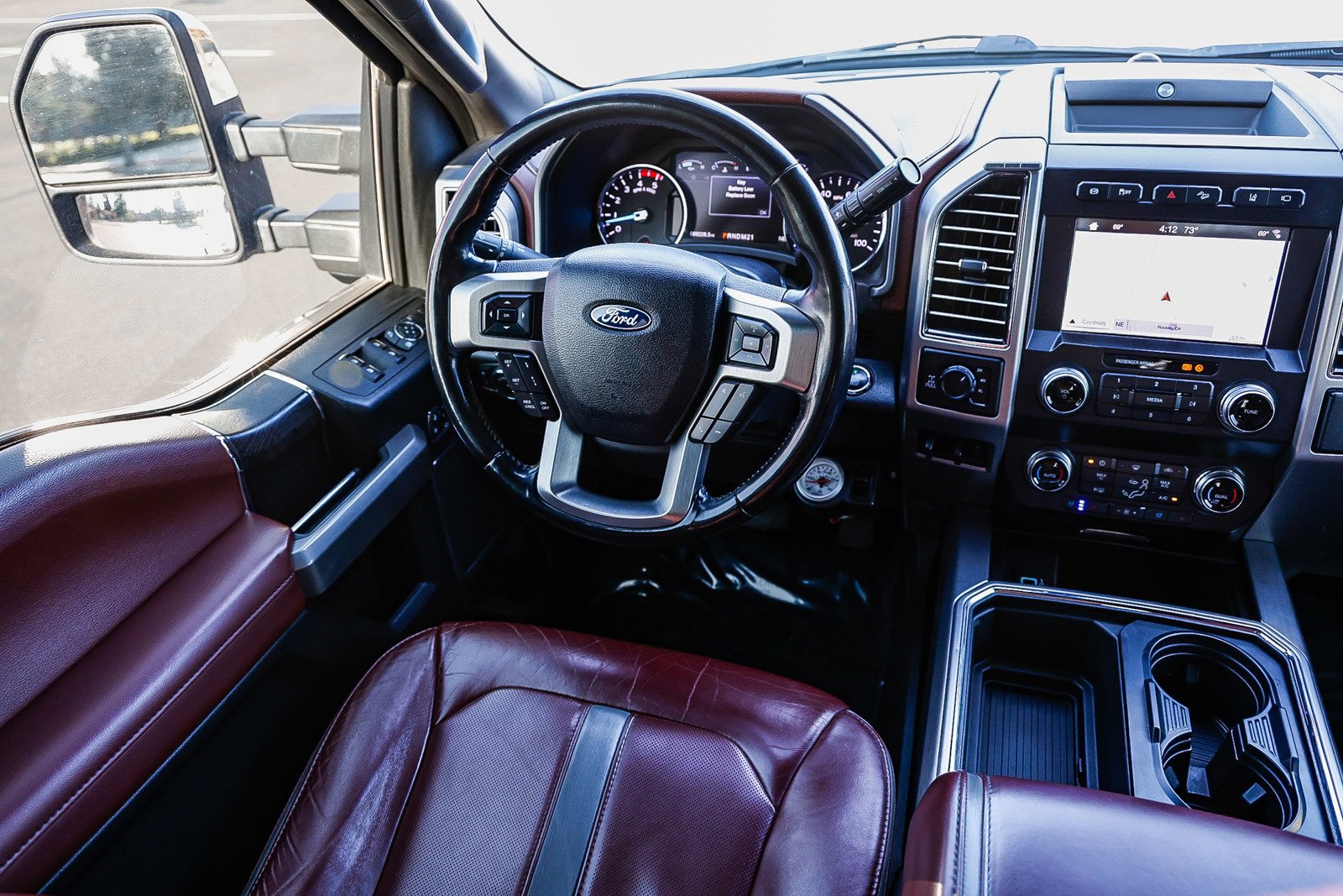 Used 2019 Ford F350 Platinum w/ Platinum Ultimate Package image 14