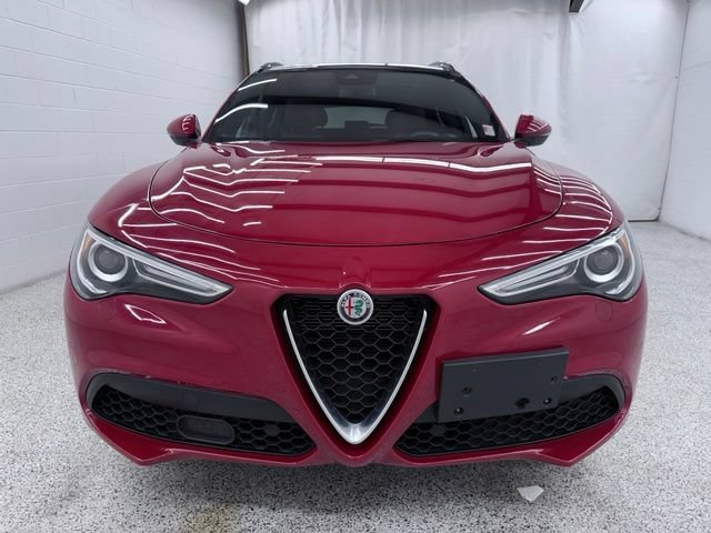 Used 2023 Alfa Romeo Stelvio Ti AWD/4WD image 6
