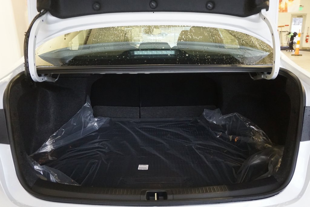 New 2026 Toyota Corolla SE image 17