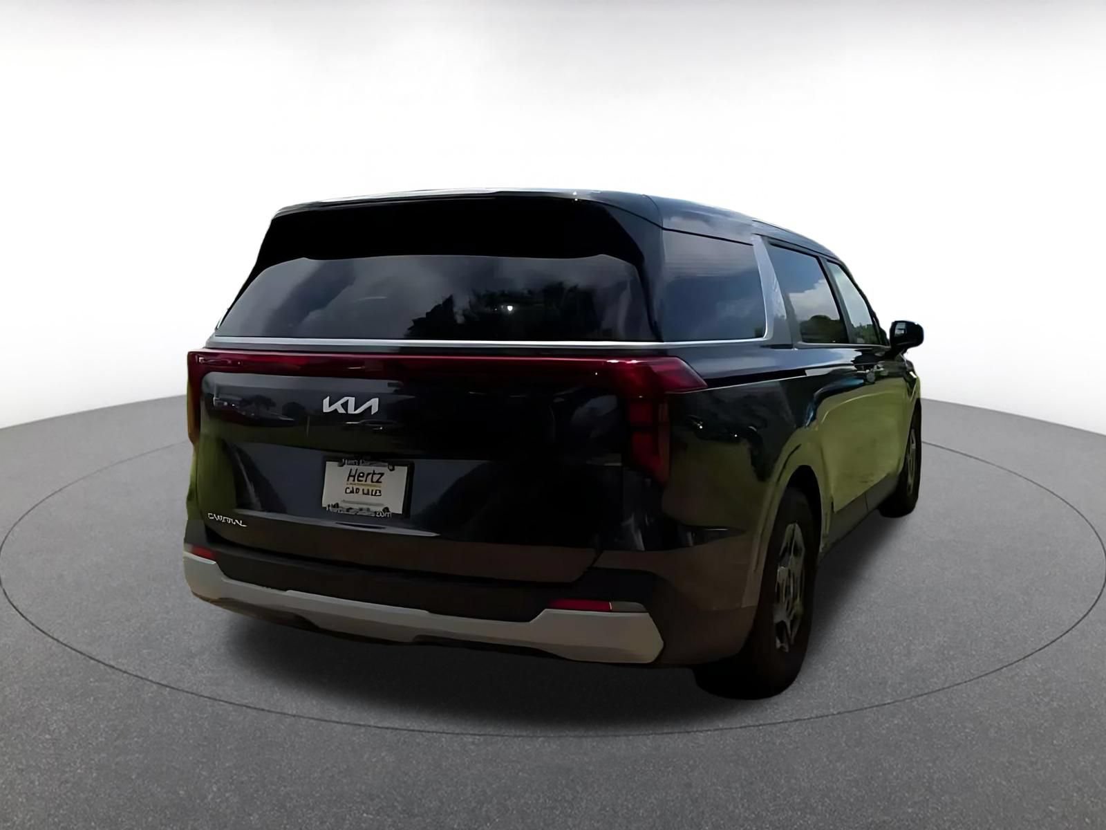 Used 2026 Kia Carnival FWD image 14
