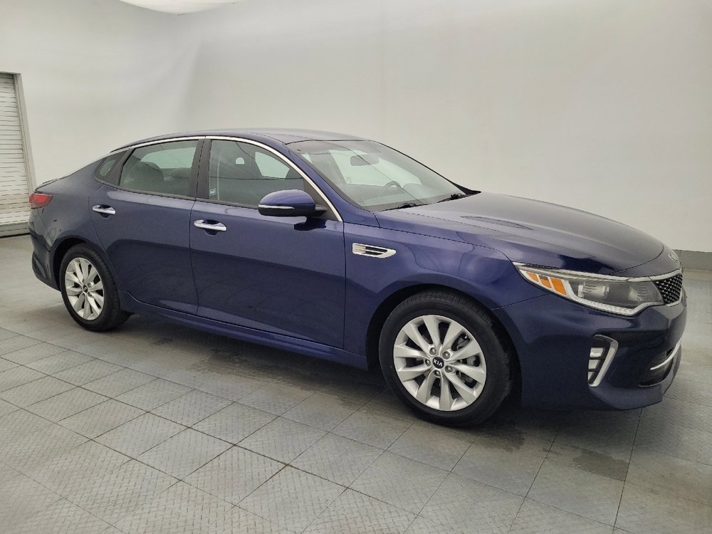 Used 2018 Kia Optima S image 11