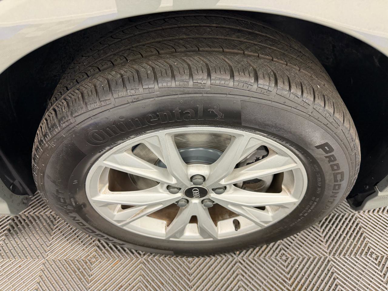 Used 2022 Audi Q3 2.0T Premium w/ Convenience Package image 36