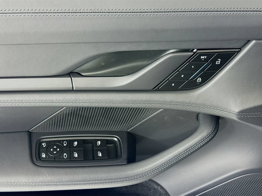 New 2026 Porsche Taycan AWD/4WD image 11